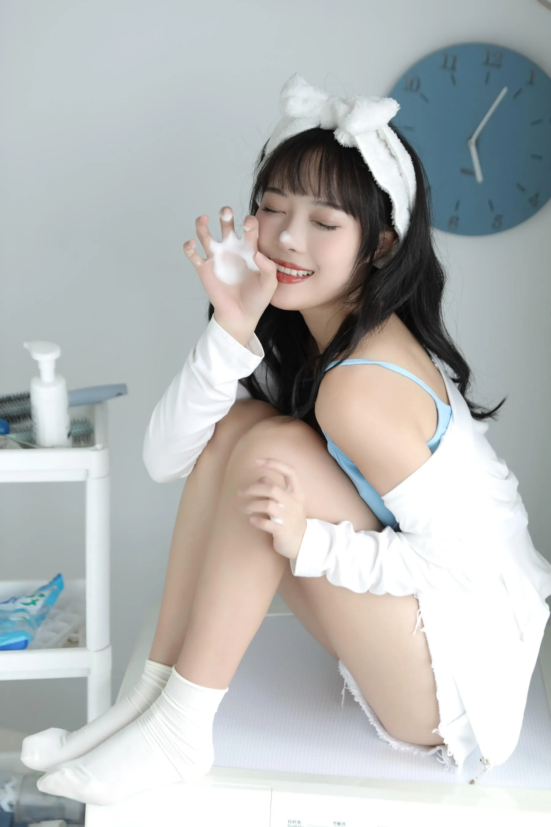 [YITUYU艺图语]2022.09.20 夏日酣甜午后 小薇人儿 [37P]插图2